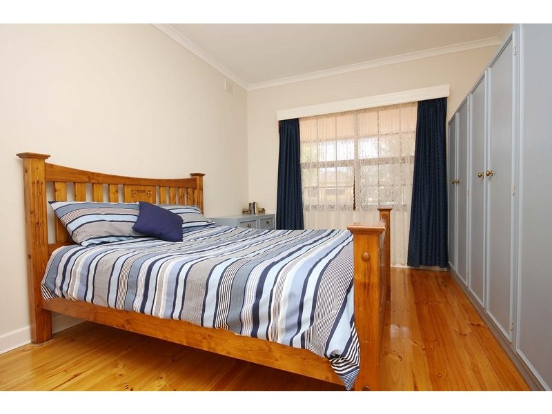 4 Troon Avenue, Seaton SA 5023