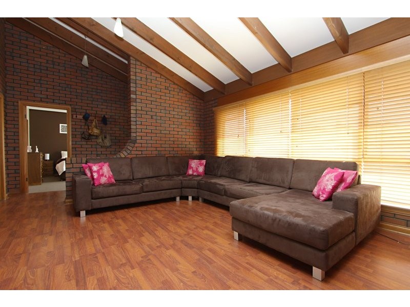 5 Elizabeth Street, Findon SA 5023