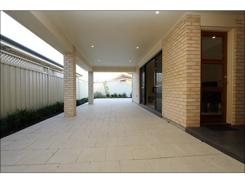 2B Moore Drive, Fulham Gardens SA 5024