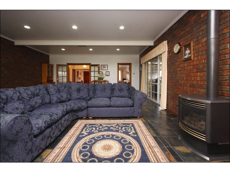 11 Flavel Street, Seaton SA 5023