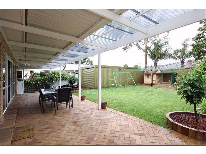 11 Flavel Street, Seaton SA 5023