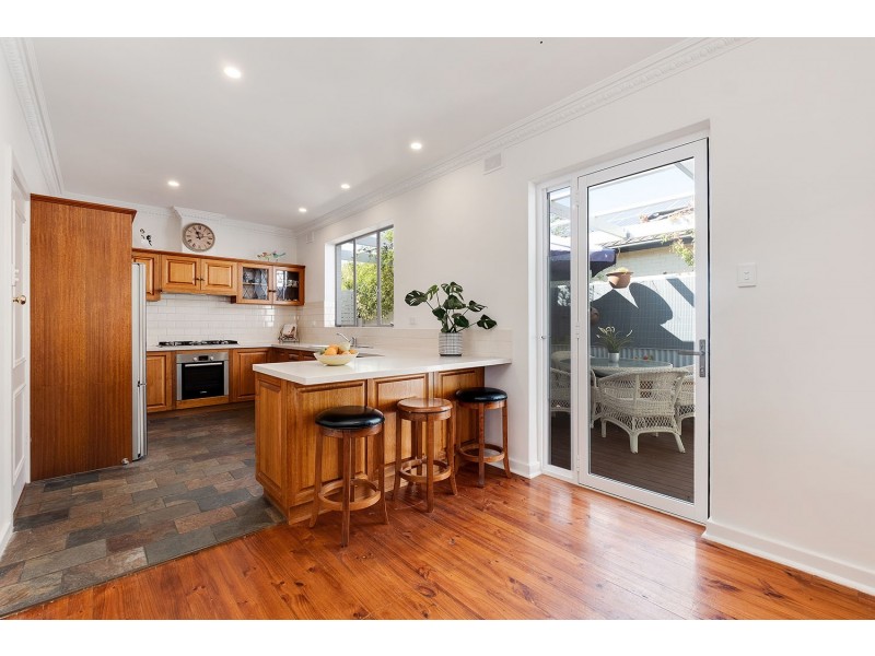 38 Swan Street, Grange SA 5022