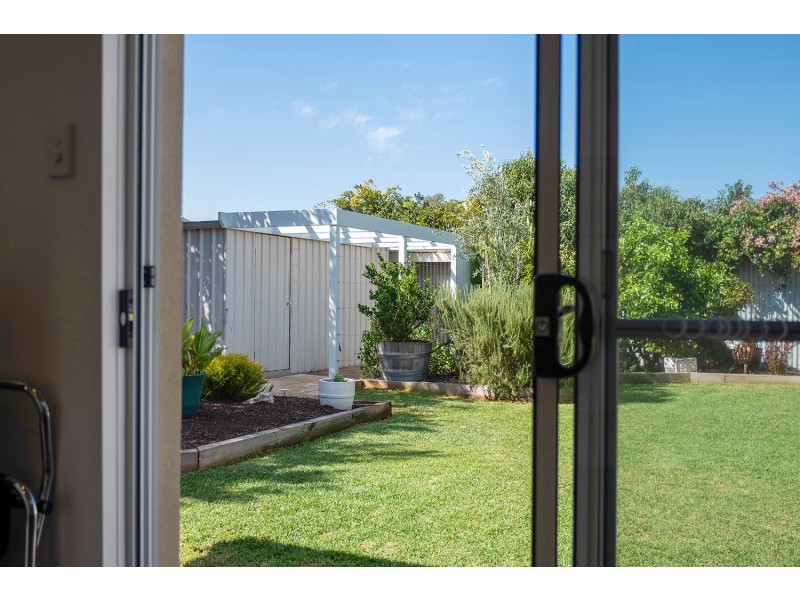 38 Swan Street, Grange SA 5022