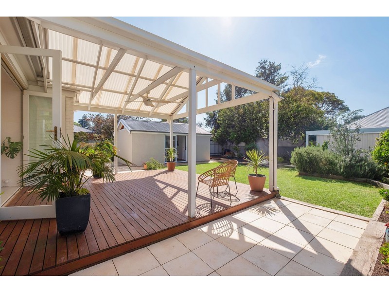 38 Swan Street, Grange SA 5022