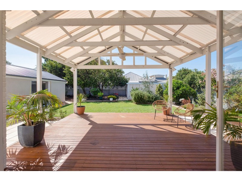 38 Swan Street, Grange SA 5022