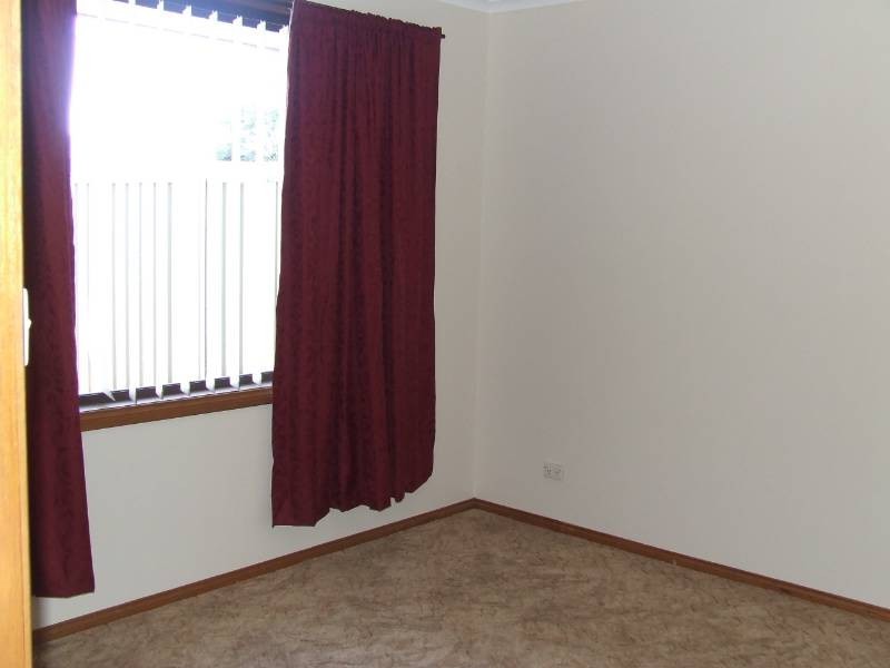 5A Lefkas Court, Seaton SA 5023