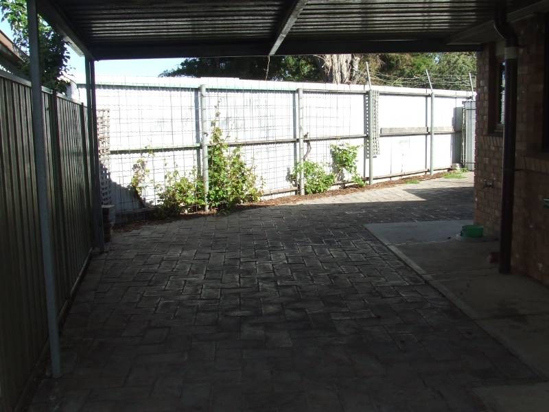5A Lefkas Court, Seaton SA 5023