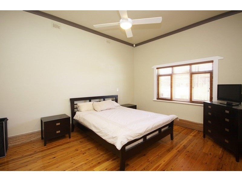 15 Gemmell Street, Beverley SA 5009