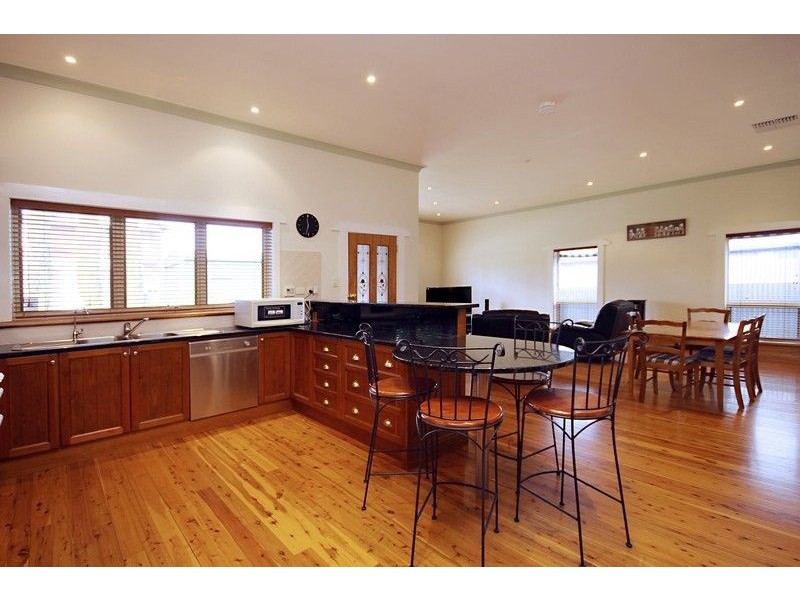 15 Gemmell Street, Beverley SA 5009