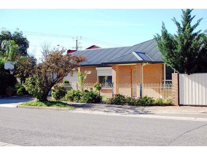 1 Whimpress Court, Findon SA 5023