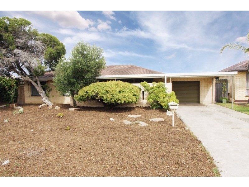 2 Upton Court, North Haven SA 5018