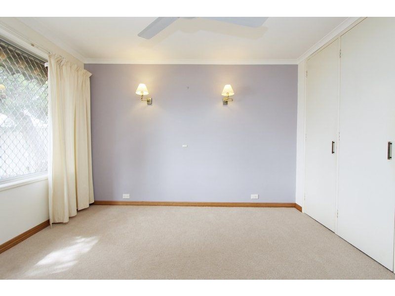 2 Upton Court, North Haven SA 5018