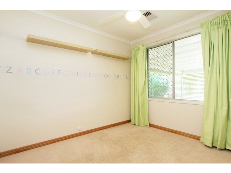 2 Upton Court, North Haven SA 5018