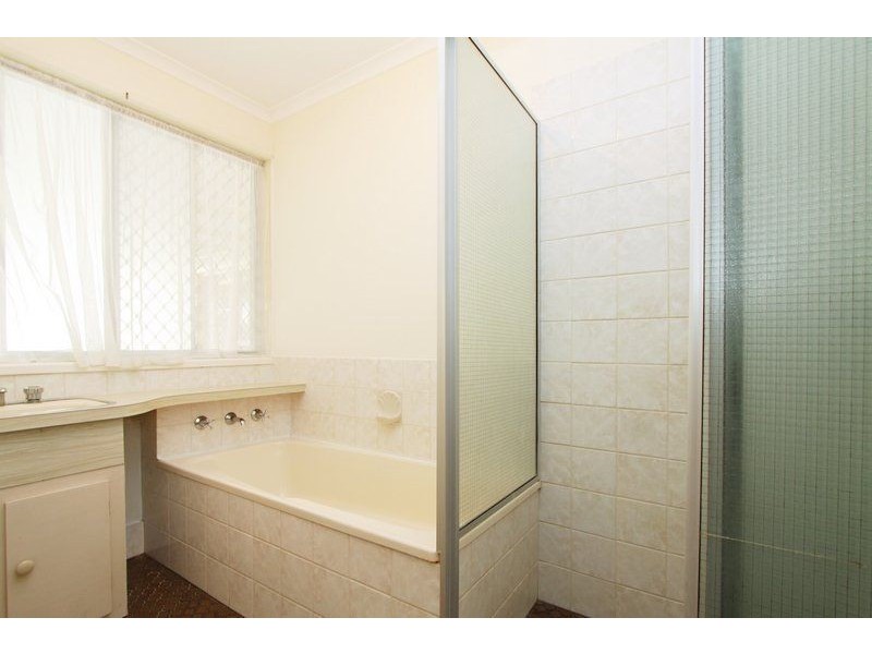 2 Upton Court, North Haven SA 5018
