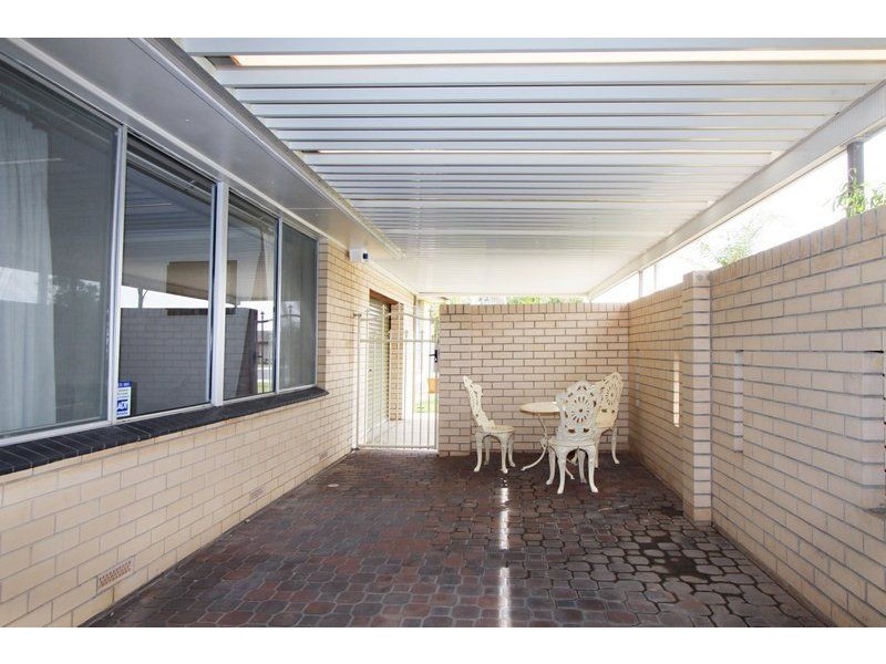 2 Upton Court, North Haven SA 5018