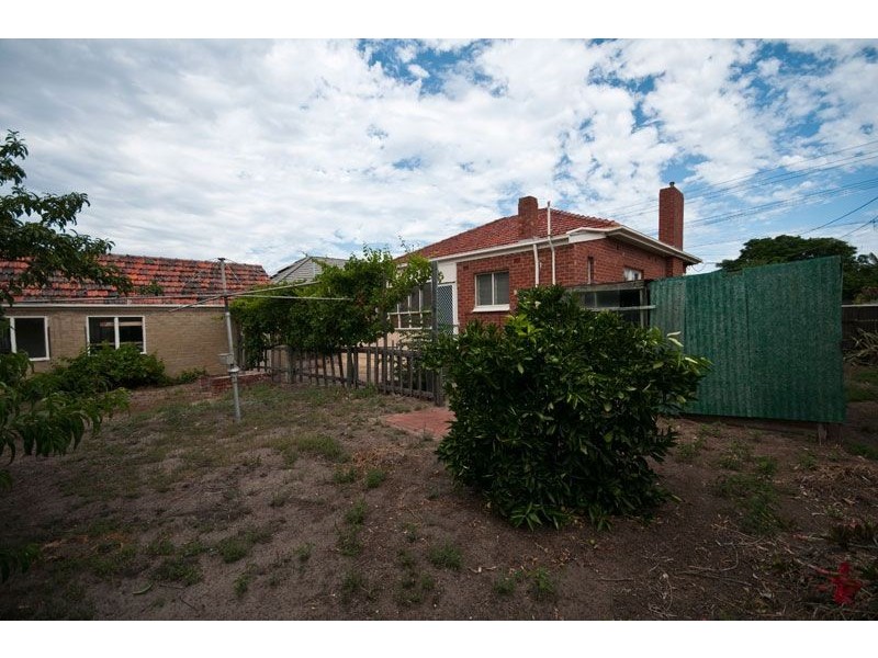 30 Reedie Street, Henley Beach SA 5022