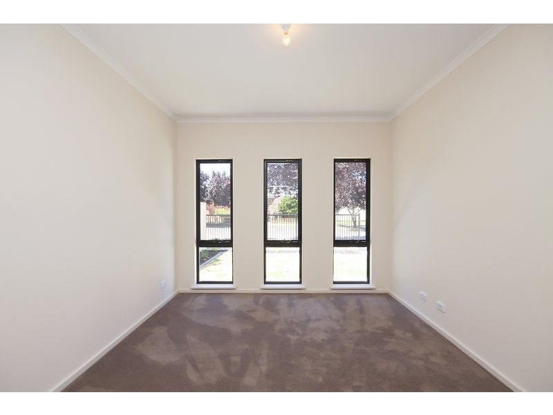 10 Lorilet Street, Holden Hill SA 5088