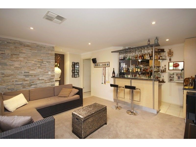 5 Niedpath Street, Walkley Heights SA 5098