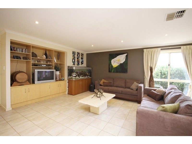 5 Niedpath Street, Walkley Heights SA 5098