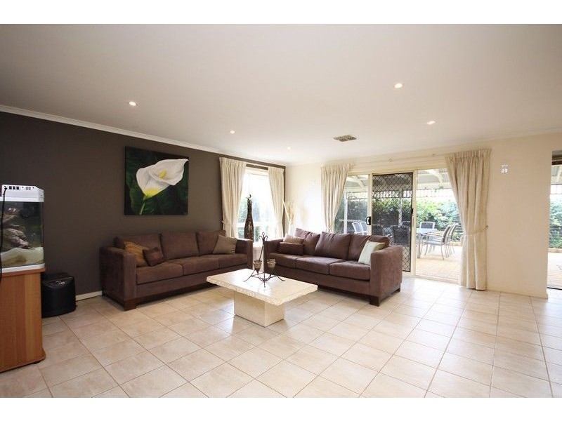 5 Niedpath Street, Walkley Heights SA 5098