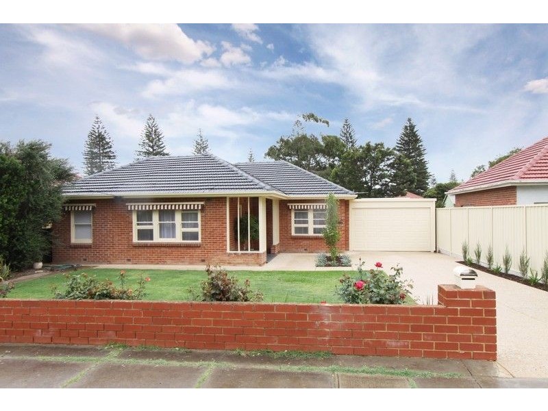 25 Swan Street, Grange SA 5022