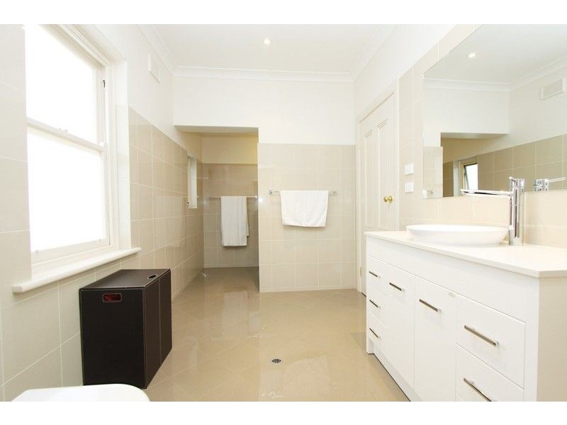 25 Swan Street, Grange SA 5022