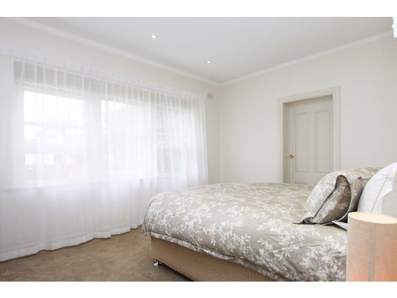 25 Swan Street, Grange SA 5022