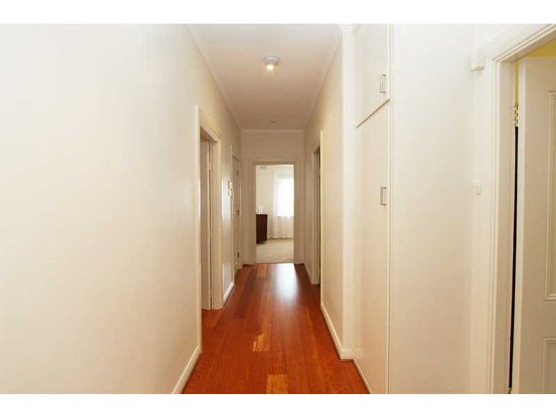 25 Swan Street, Grange SA 5022