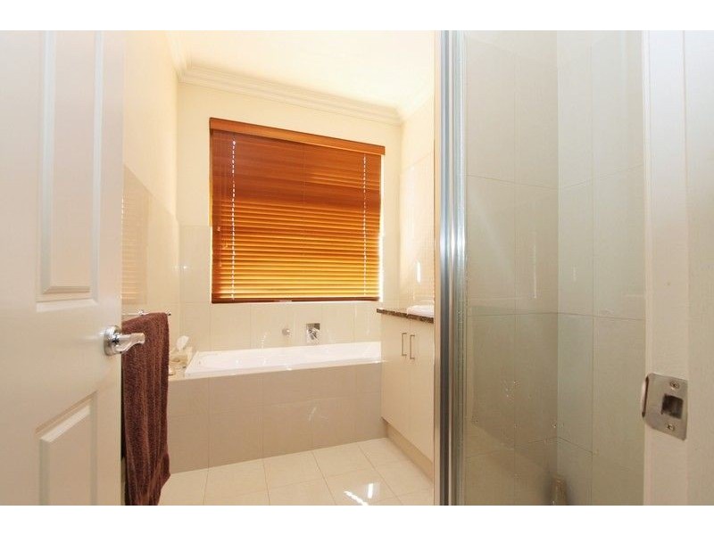 5 Medallion Drive, Grange SA 5022