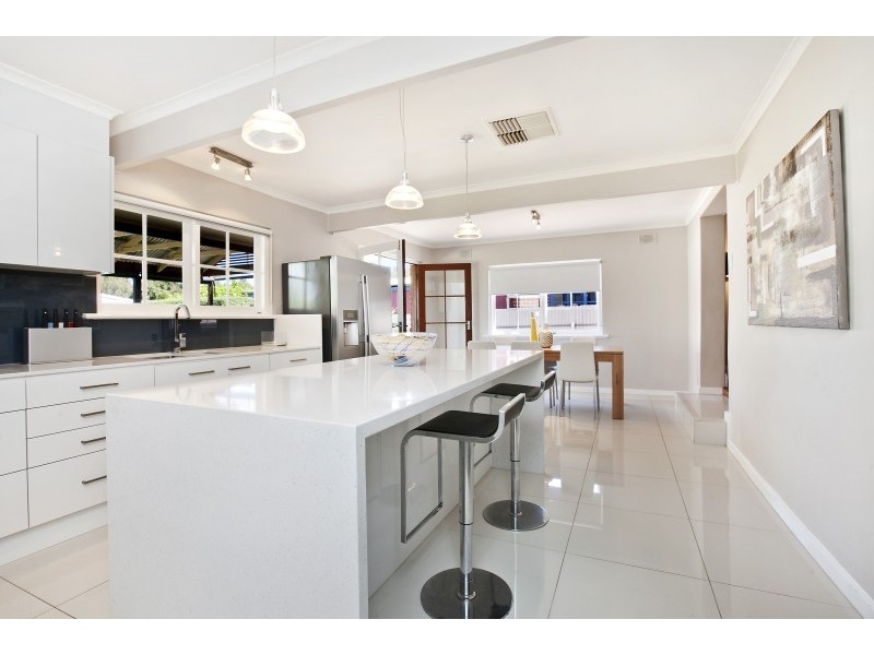 3 Surrey Street, Grange SA 5022