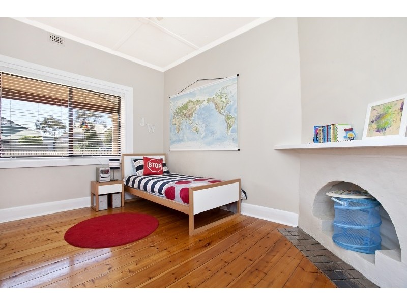 3 Surrey Street, Grange SA 5022