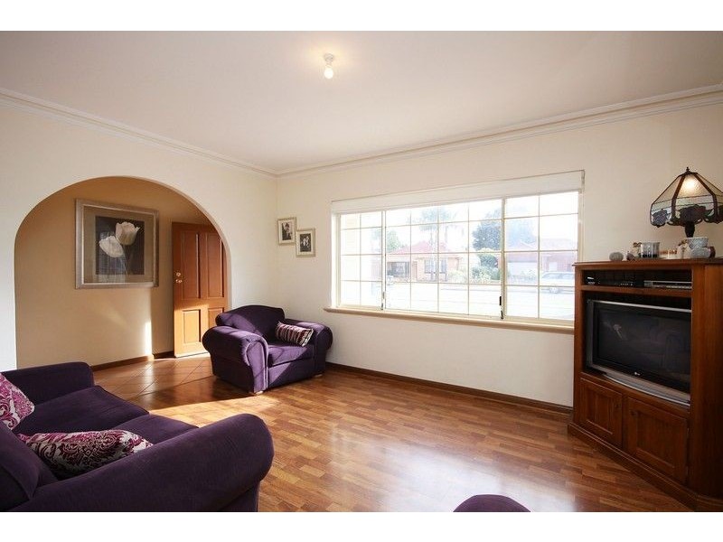 53 Collingwood Avenue, Flinders Park SA 5025