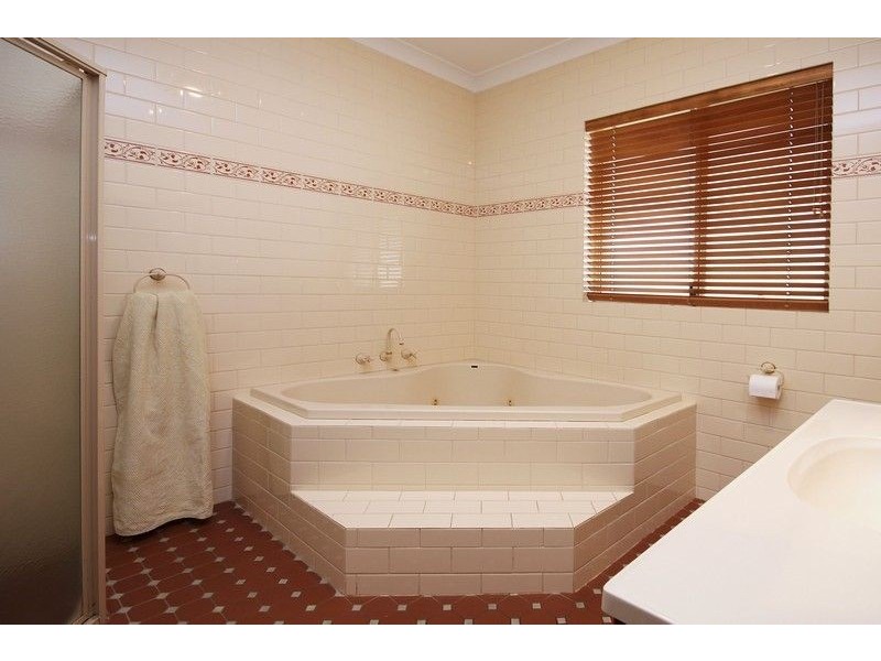 53 Collingwood Avenue, Flinders Park SA 5025