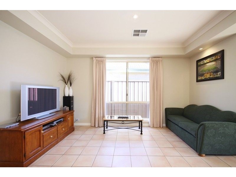 6A Dineen Place, West Beach SA 5024