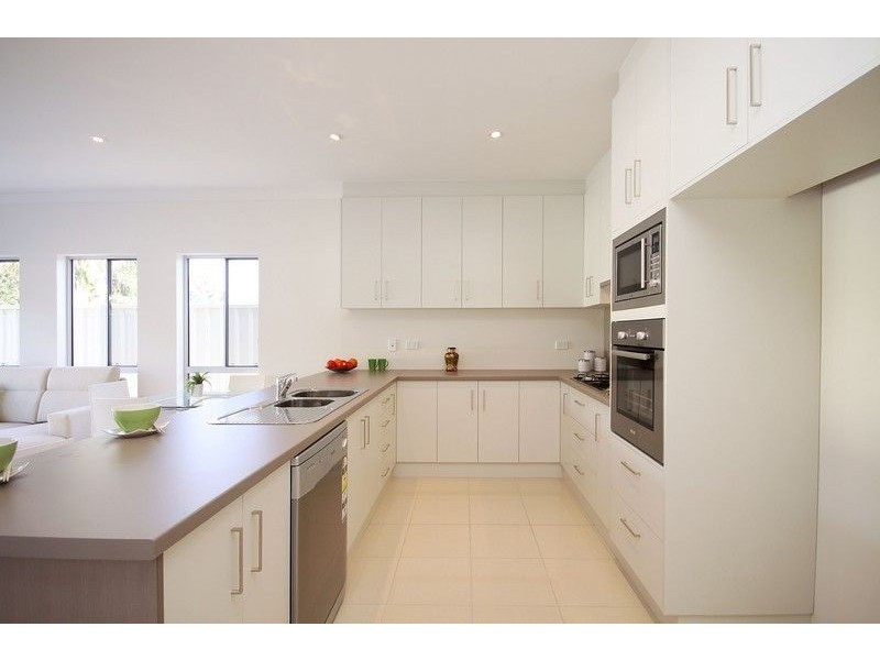 46 Dwyer Road, Oaklands Park SA 5046