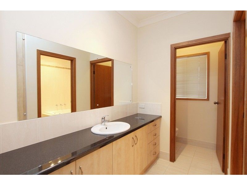 12 Moreshead Street, Greenacres SA 5086