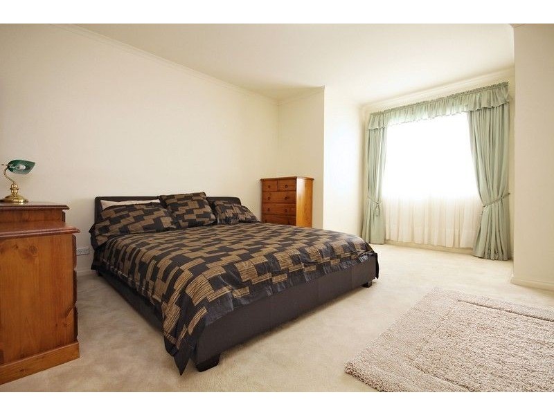 28 Kopcheff Avenue, Fulham Gardens SA 5024