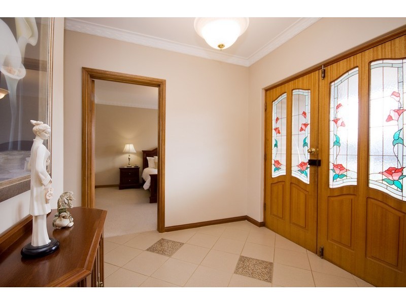 5 Tahiti Place, West Lakes SA 5021