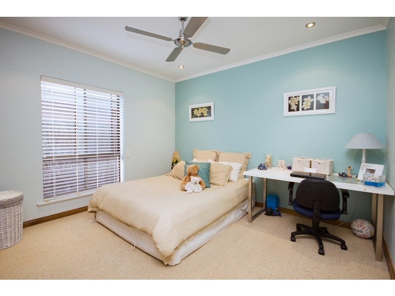 5 Tahiti Place, West Lakes SA 5021