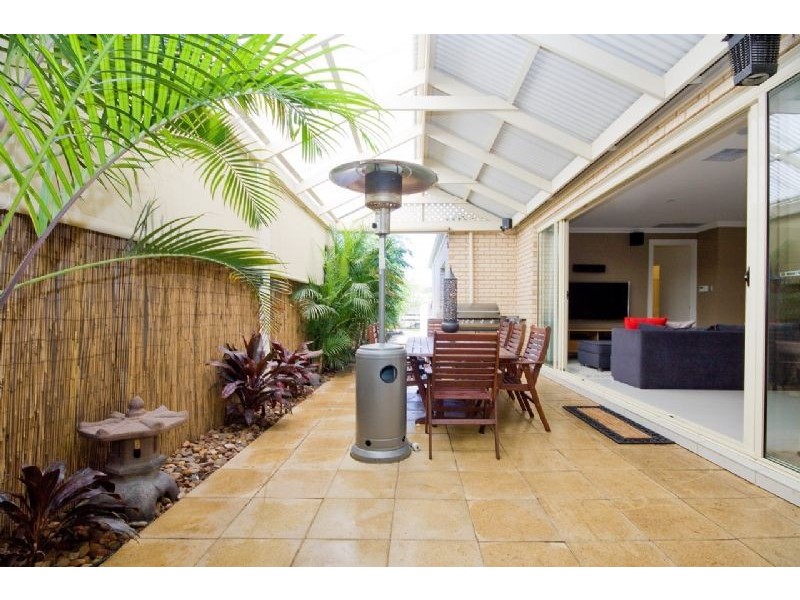 17 Kent Avenue, Fulham Gardens SA 5024