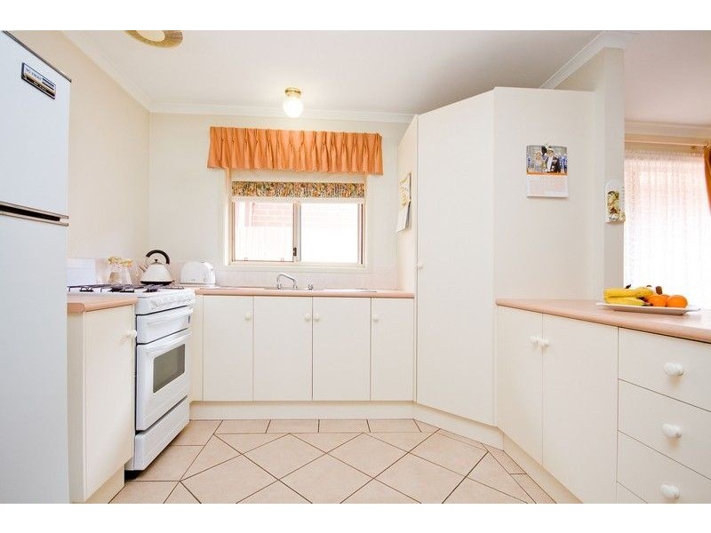 2 Yorkshire Street, Grange SA 5022