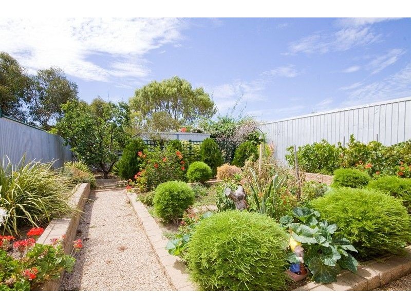 2 Yorkshire Street, Grange SA 5022