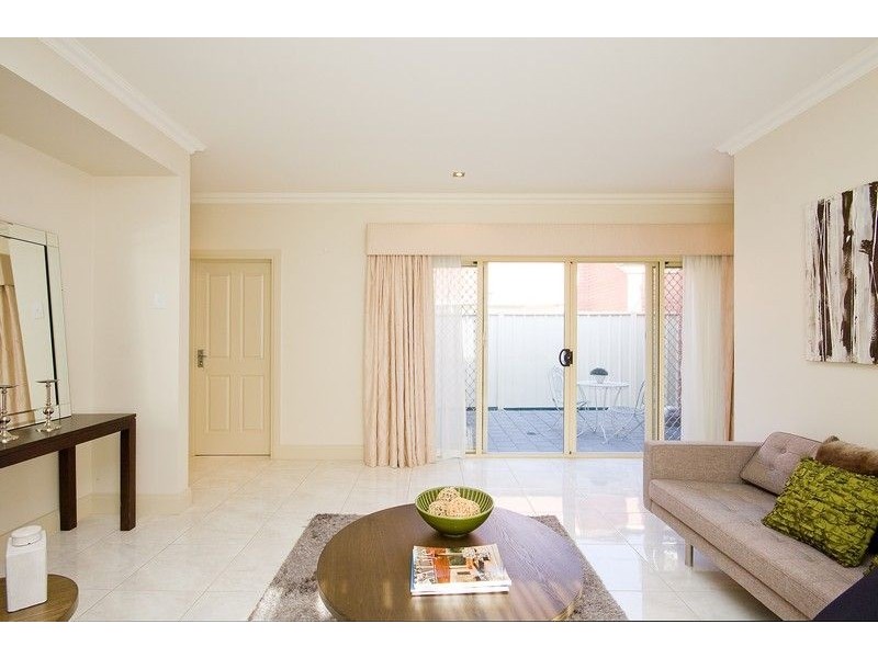 12A Lawrie Street, Henley Beach SA 5022