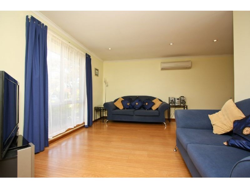 42 Halsey Road, Fulham SA 5024