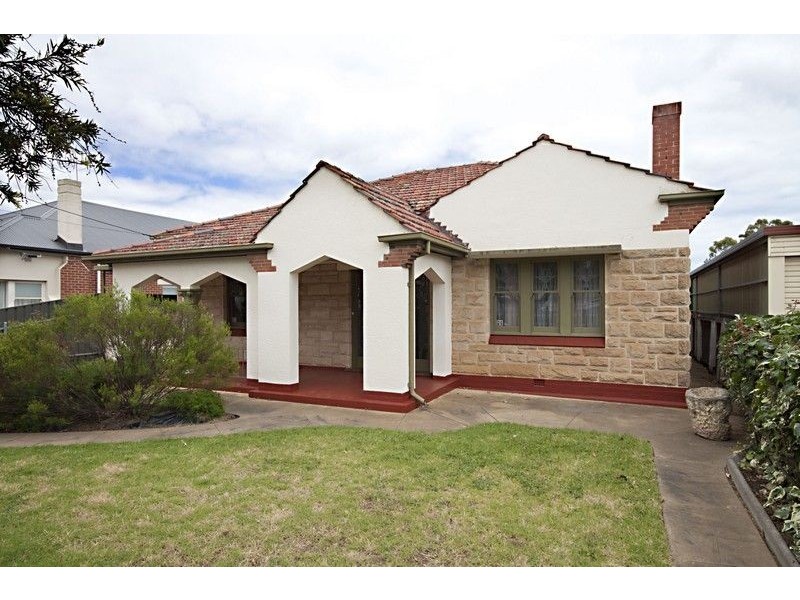 18 Narkunda Street, Glandore SA 5037