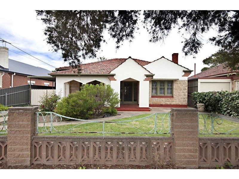 18 Narkunda Street, Glandore SA 5037
