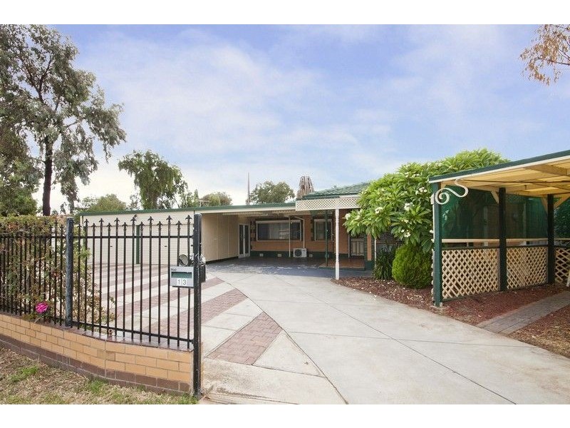 13 Athalie Avenue, Parafield Gardens SA 5107