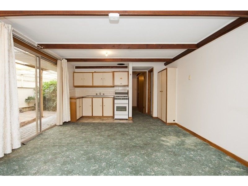 13 Athalie Avenue, Parafield Gardens SA 5107
