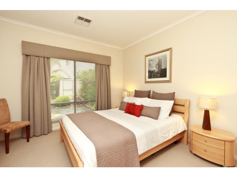 3 Kopcheff Avenue, Fulham Gardens SA 5024