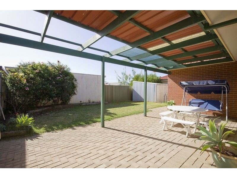 2/6 Albany Street, Grange SA 5022